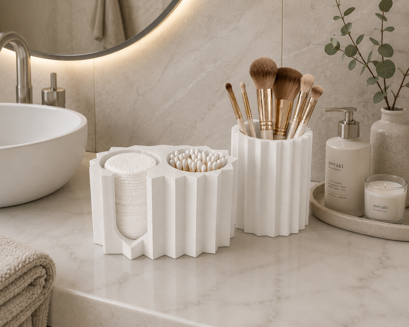 Faceted makeup organizer set with brush holder on bathroom countertop version